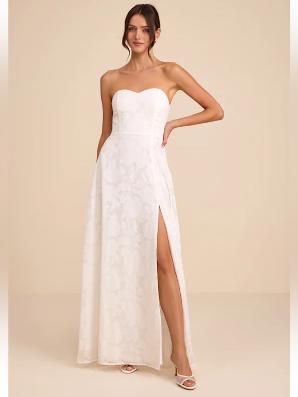 Lulu's Ivory Strapless Floral Appliqué Gown